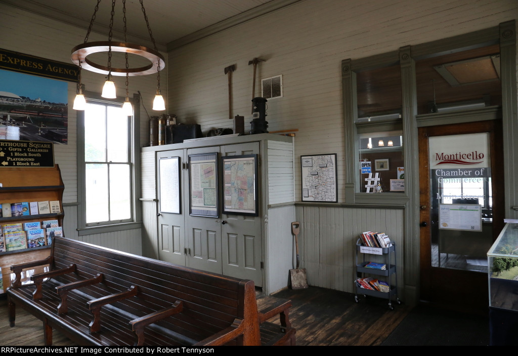 Monticello Depot